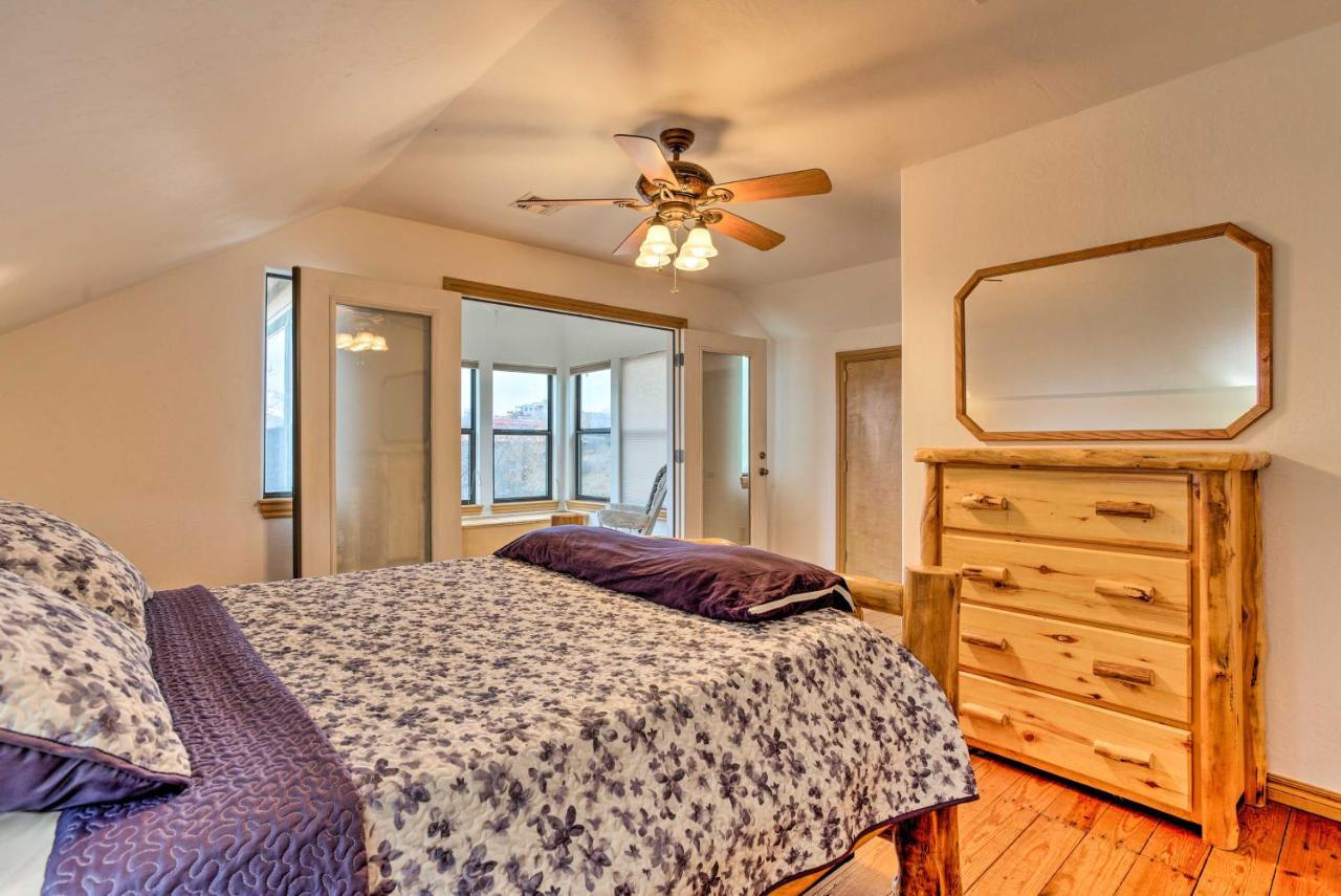Medicine Park Cabin Rental With Mountain View エクステリア 写真